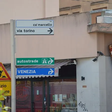 לינה וארוחת בוקר Paradiso 3*