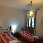 Paradiso Nocleg ze śniadaniem 3*