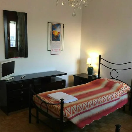 Paradiso Bed & Breakfast 3*